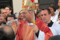 Paróquia São José acolhe Dom José Negri no domingo de Pentecostes