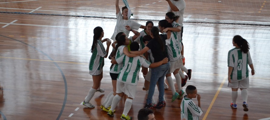 Paróquia Santa Catarina é campeã do futsal feminino