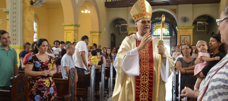 Dom José celebra o Domingo da Páscoa na Catedral de Santo Amaro