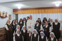 Dom José visita as Irmãs Carmelitas Mensageiras do Espírito Santo