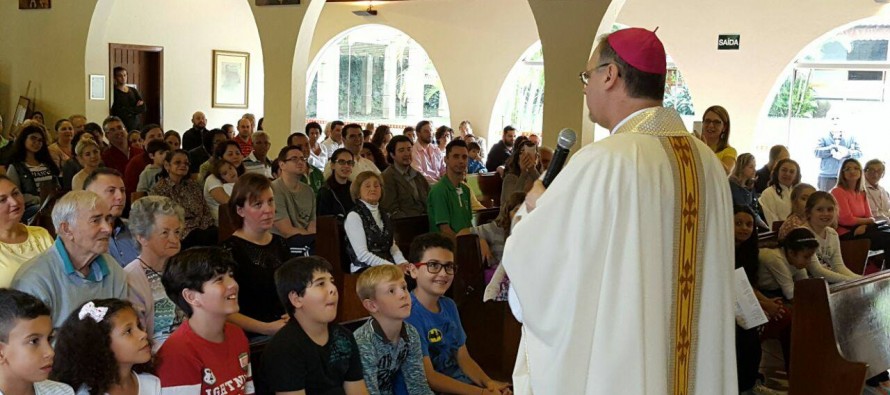 Bispo diocesano realiza visita pastoral à Paróquia São Pancrácio