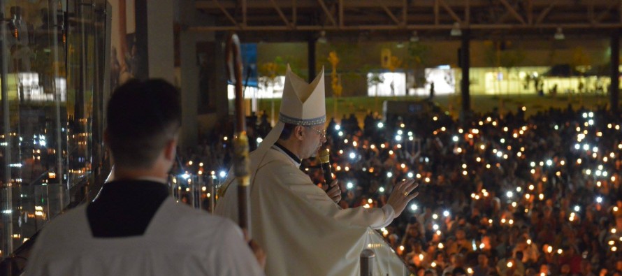 Missa Diocesana de Encerramento do Ano Mariano reúne milhares