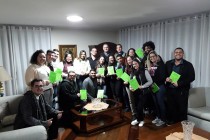 Jovens do Setor Interlagos visitam a casa episcopal