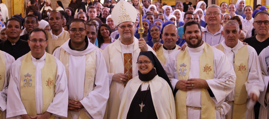 Religiosos celebram o Dia da Vida Consagrada com Missa na Catedral