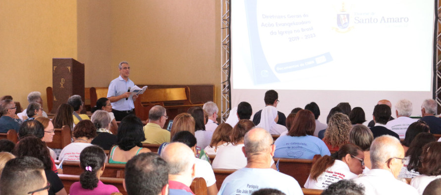 Diretrizes gerais da Ação Evangelizadora da Igreja no Brasil é tema de formação para agentes de pastorais