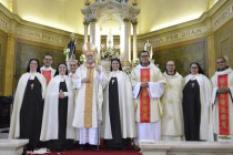 Celebração dos Votos Perpétuos das Religiosas Carmelitas Mensageiras do Espírito Santo é realizada na Catedral
