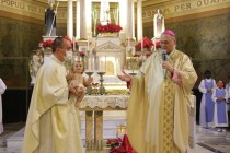 Dom José celebra Missa da noite de Natal na Catedral