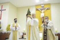 Fotos: Missa da posse canônica Padre Francisco Chagas e o Vigário Padre Alexandre na Paróquia Nossa Senhora da Aparecida