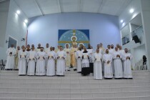 Dom José Negri, institui 23 seminaristas Leitores e Acólitos na Diocese de Santo Amaro