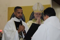 Santa Missa de Posse Canônica do Pe. Rafael na Paróquia Santa Ana no Setor Jordanópolis!