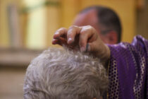 Dom José Negri presidiu a Santa Missa na Catedral de Santo Amaro Abade