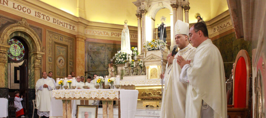 Missa da Oitava de Páscoa é celebrada em memória do Papa Francisco