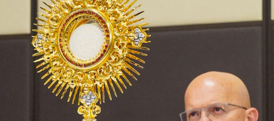 3º dia do Retiro dia de adoração tem como tema central “Tua Graça me basta.”