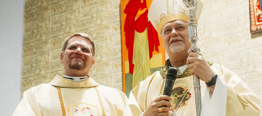 Santa Missa de Posse Canônica do Pe. Marson na Paróquia São Francisco de Assis
