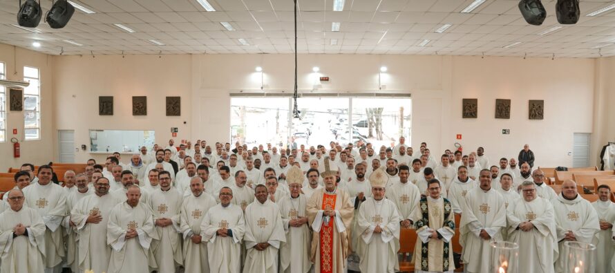 Clero da Diocese de Santo Amaro se reúne na Solenidade do Sagrado Coração de Jesus